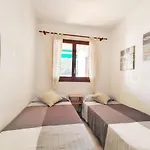 Apartment Mila Cala Montgo By Vacay *